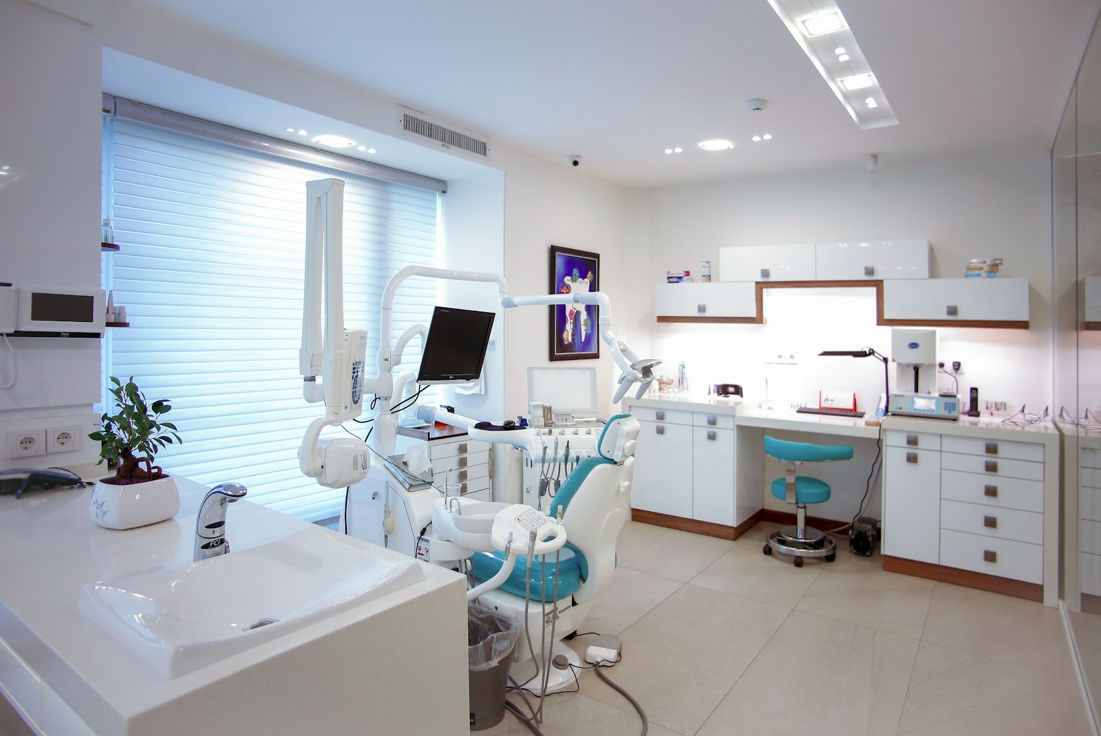 BrightSmile clinic room